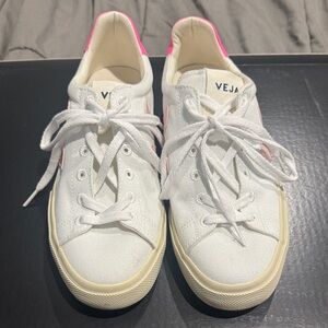 Veja Women's White and Pink Canvas Sneakers 10